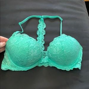 Victoria’s Secret pink bra